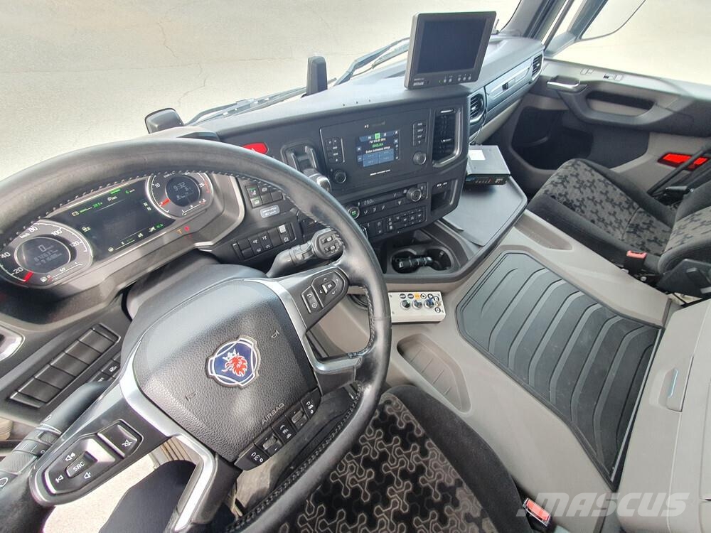 Scania G500 6x2 -18 Camiones elevadores de gancho