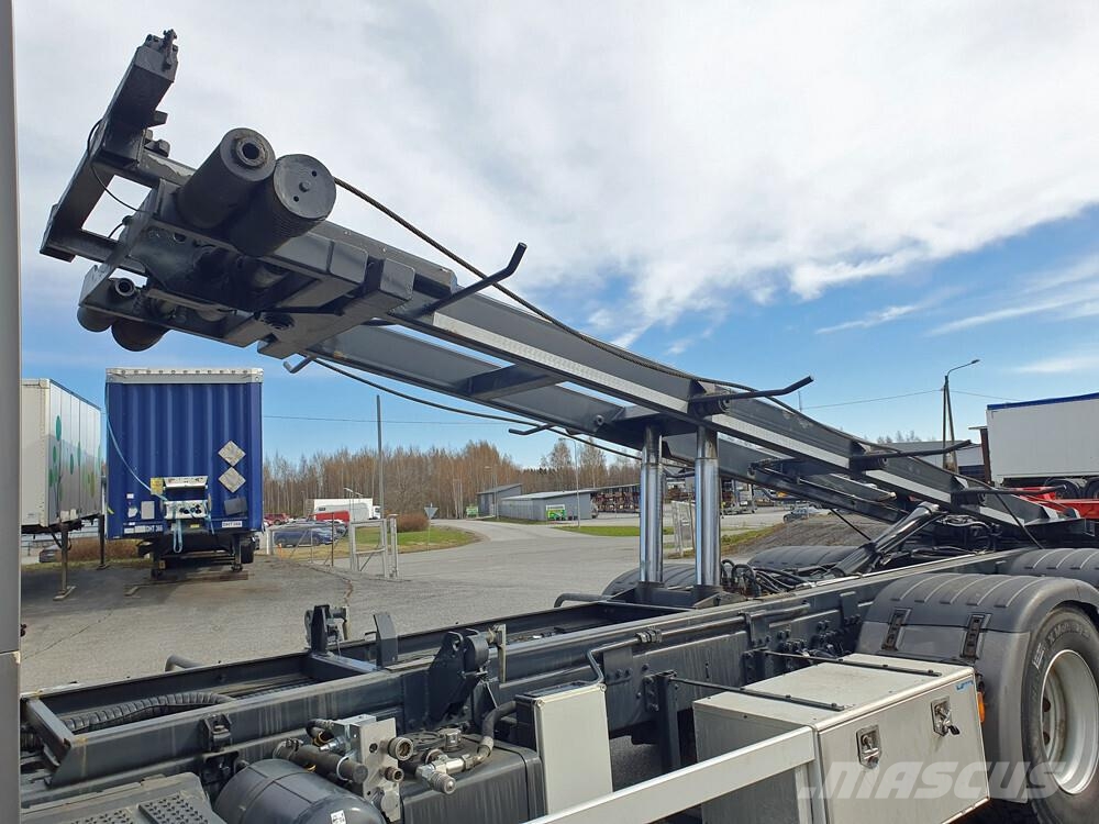 Scania G500 6x2 -18 Camiones elevadores de gancho