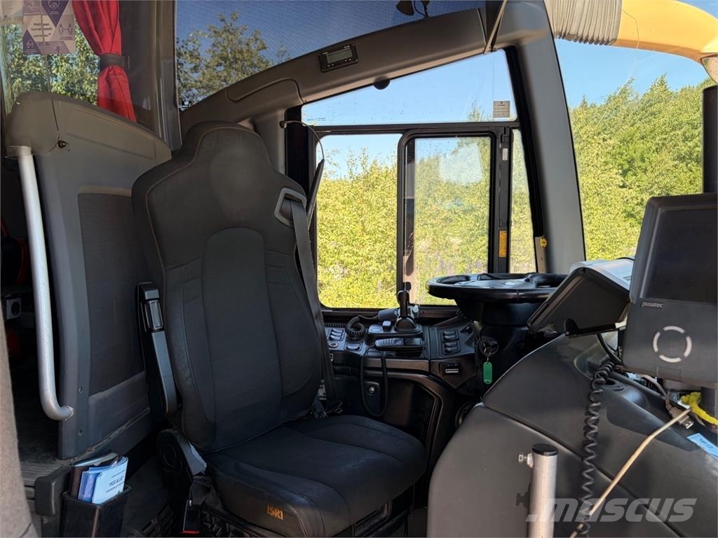 Scania Omniexpress Reisebusse