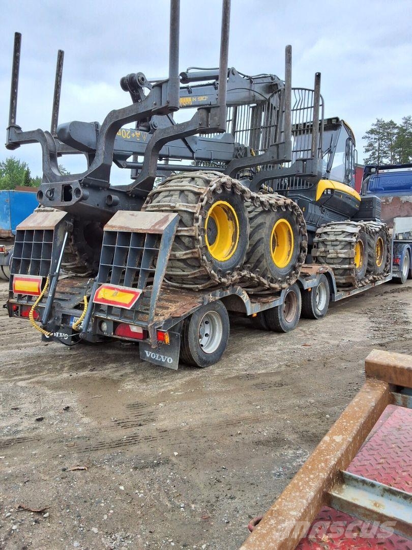 Scania Övriga 3-aks ohjaava Semirremolques de carga baja