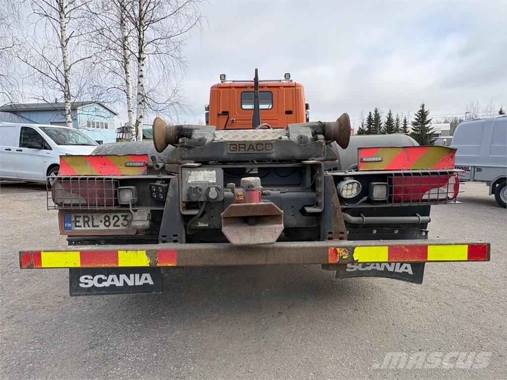 Scania P 440 6x2 Camiones elevadores de gancho