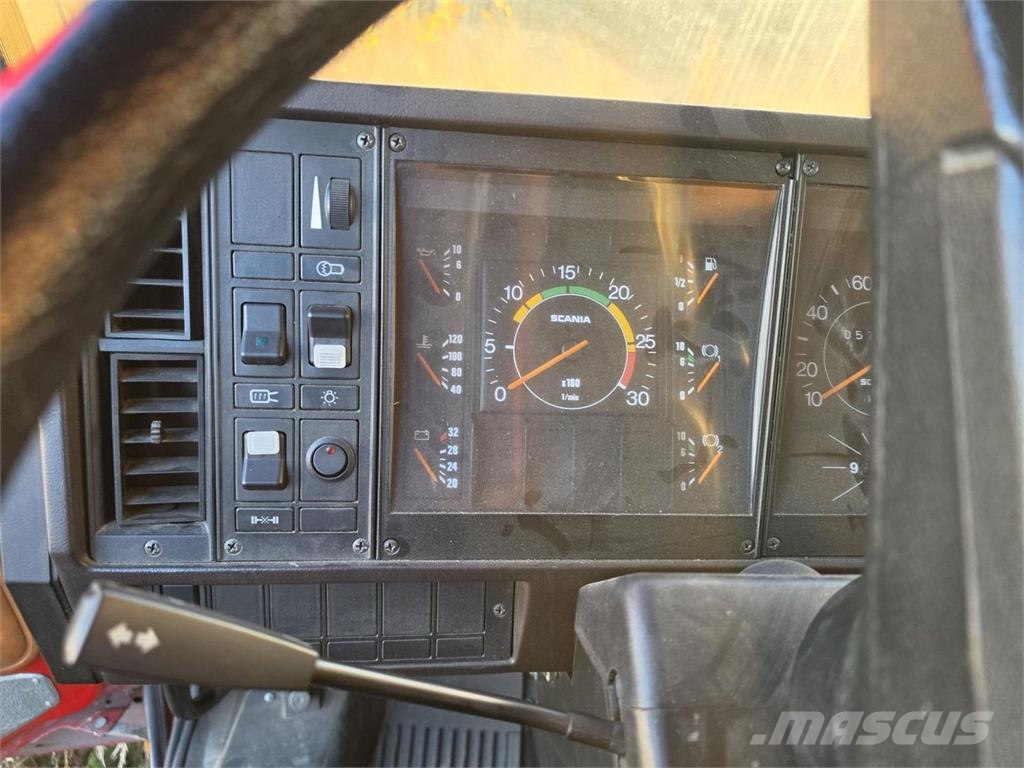 Scania P 82 M Huoltoauto Ostali kamioni