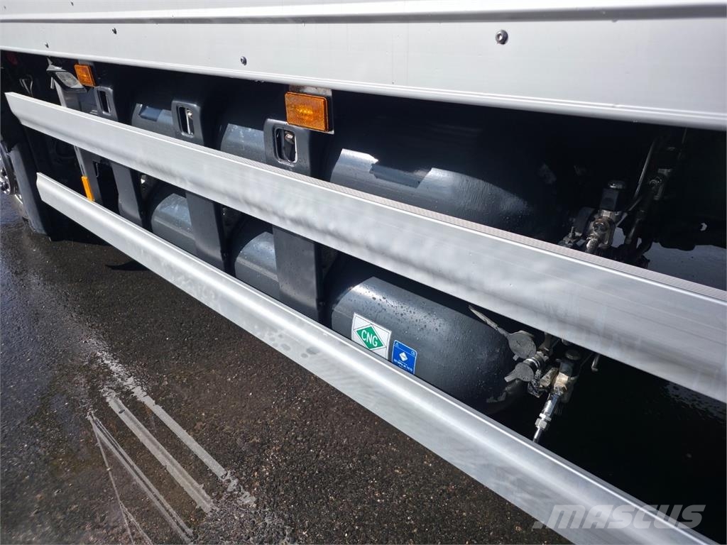 Scania P280 CNG 4x2 Furgons