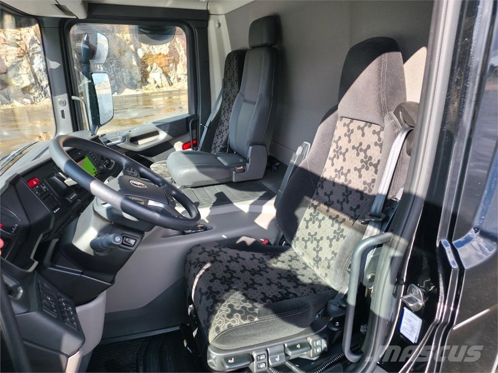 Scania P280 CNG 4x2 Furgons