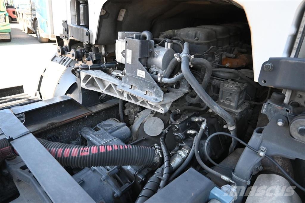 Scania P320 4x2 EUR-MARK ADR Drugi tovornjaki
