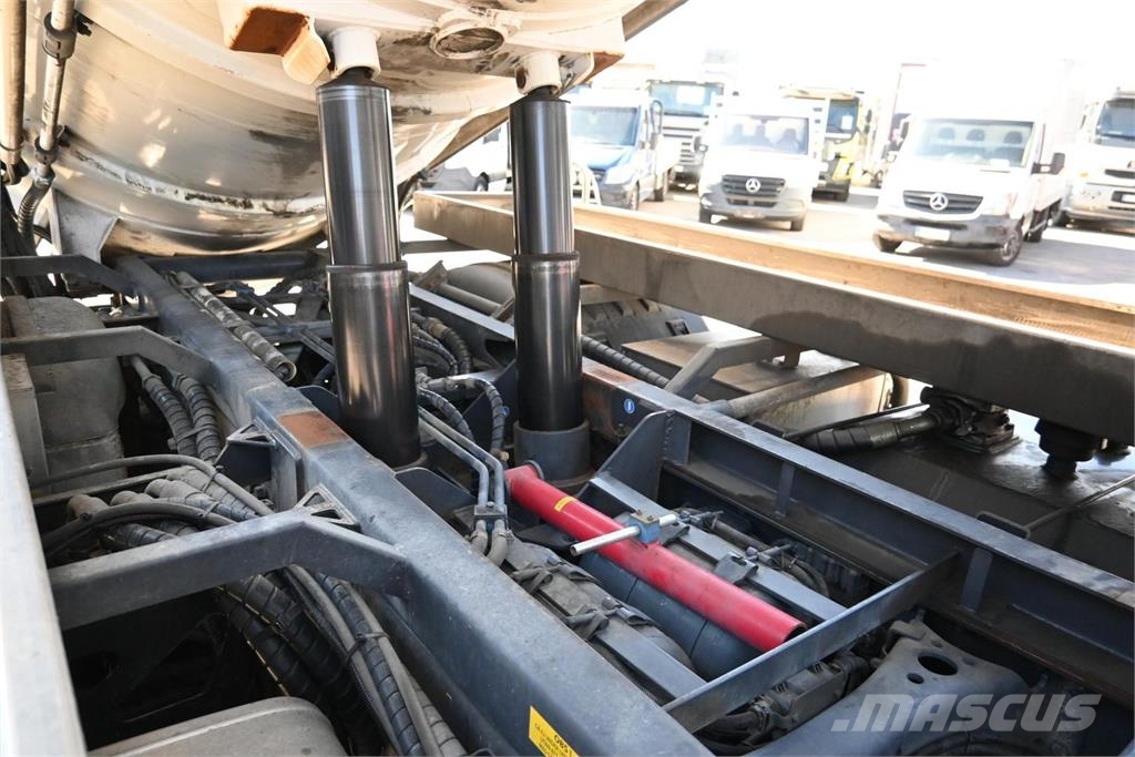 Scania P320 4x2 EUR-MARK ADR Drugi tovornjaki