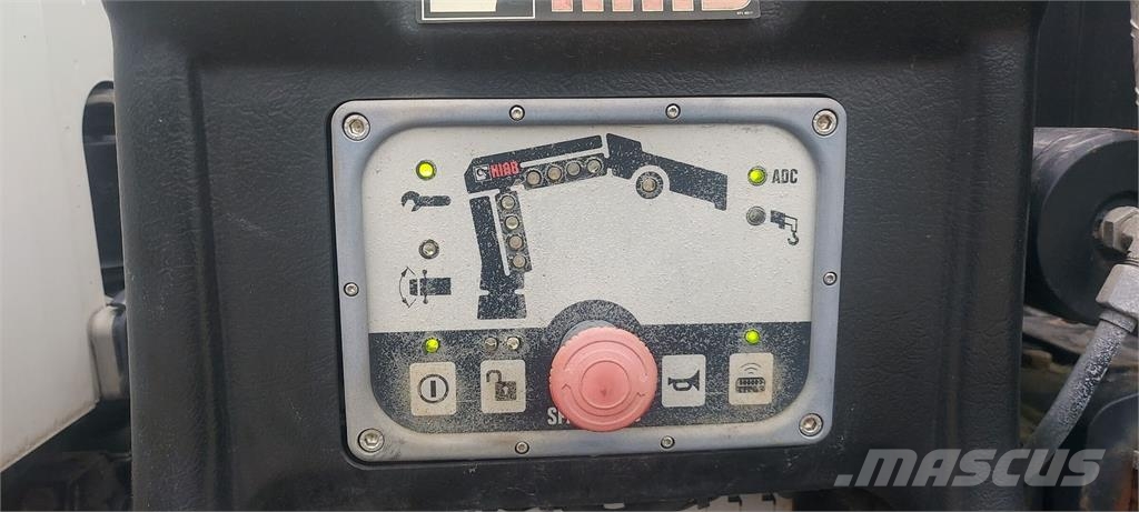 Scania P340 Lastbil med kran