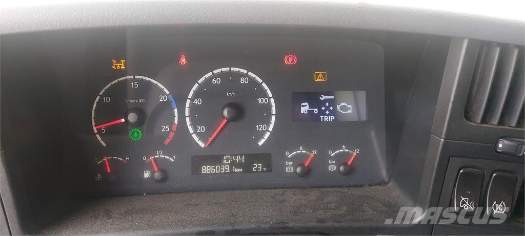 Scania P340 Lastbil med kran
