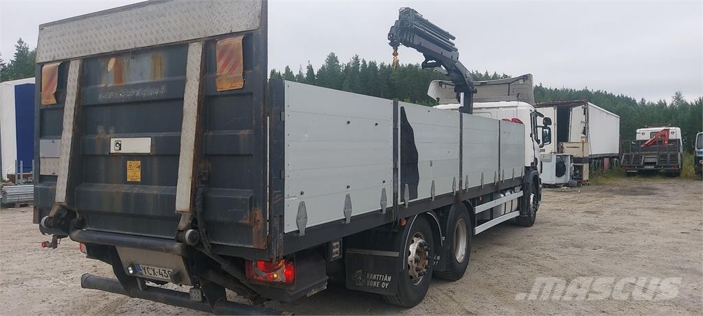 Scania P340 Lastbil med kran