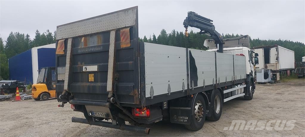 Scania P340 Lastbil med kran