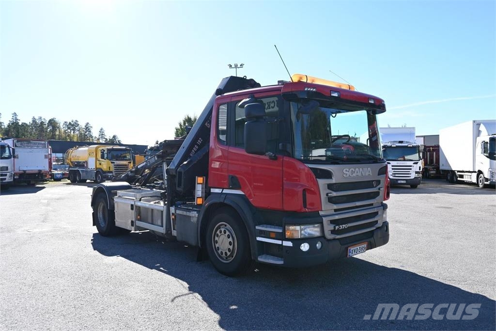 Scania P370 4x2 HIAB 192 & Multilift Camion plateau ridelle avec grue