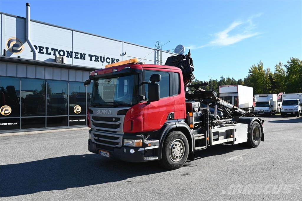 Scania P370 4x2 HIAB 192 & Multilift Camion plateau ridelle avec grue
