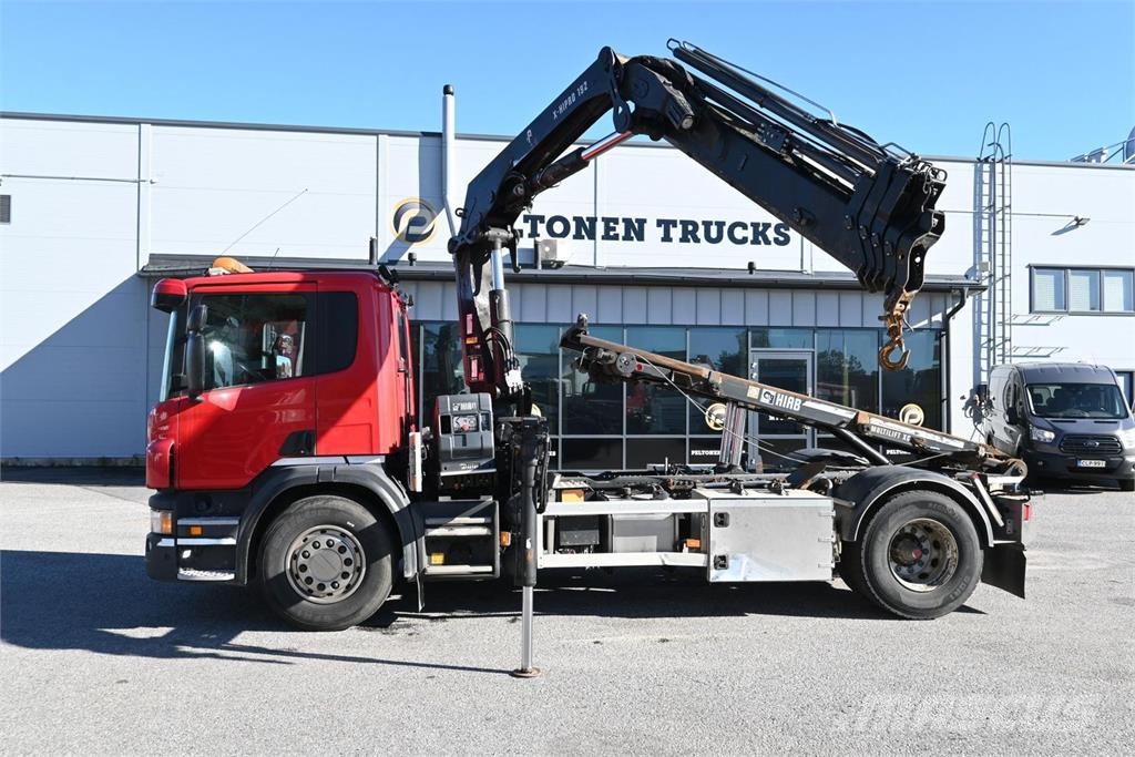 Scania P370 4x2 HIAB 192 & Multilift Camion plateau ridelle avec grue