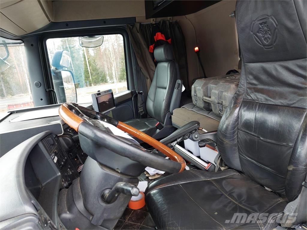 Scania R 480 8X4 Rol kiper kamioni s kukama za dizanje