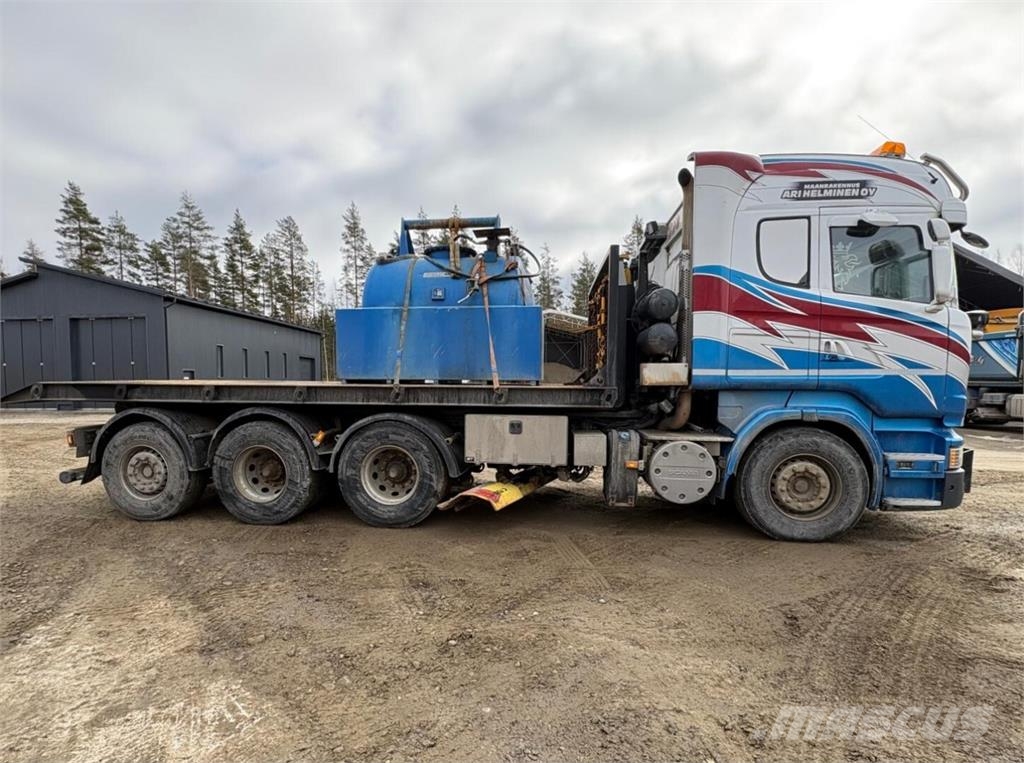 Scania R 560 8X4*4 *VARATTU !!! Camiones polibrazo