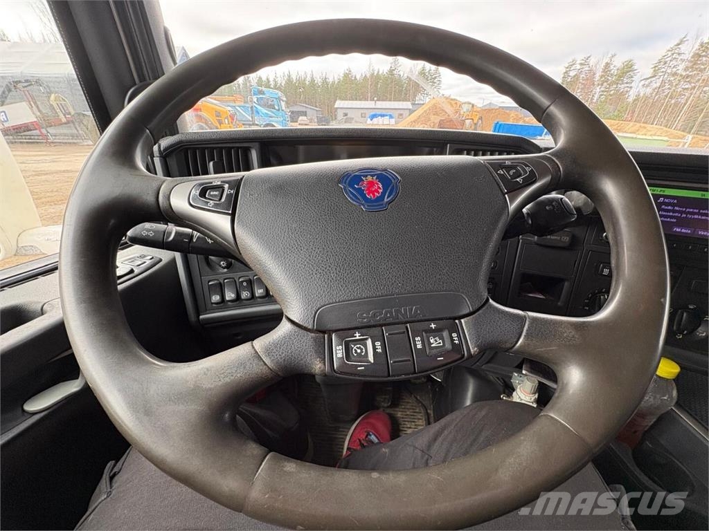 Scania R 560 8X4*4 *VARATTU !!! Camiones polibrazo