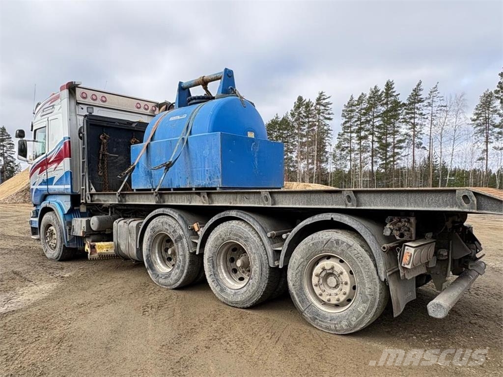 Scania R 560 8X4*4 *VARATTU !!! Camiones polibrazo