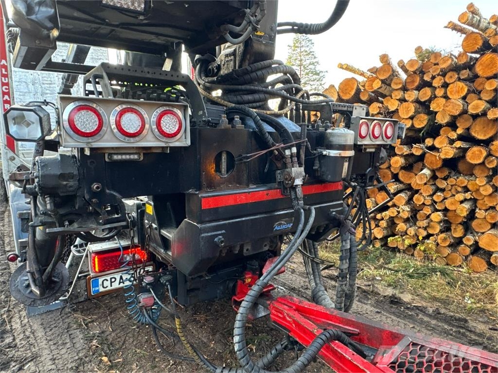 Scania R 650 Puuautot