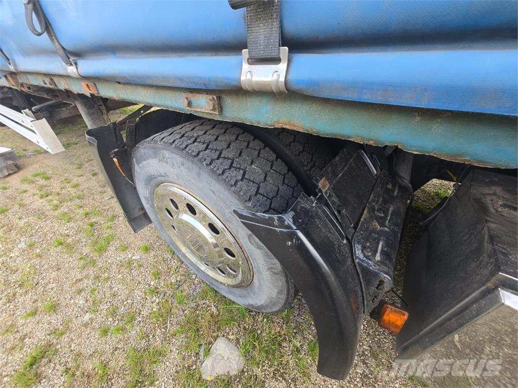 Scania R12 La-/370 Vilcēji