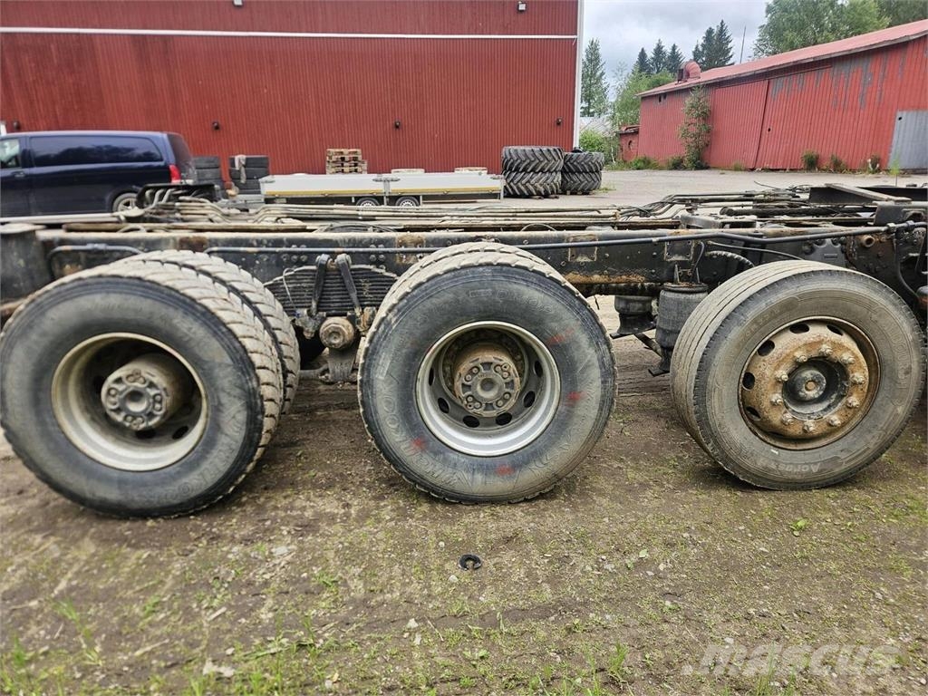 Scania R164 8x4, alaterä, aurapuskuri Komunalna vozila