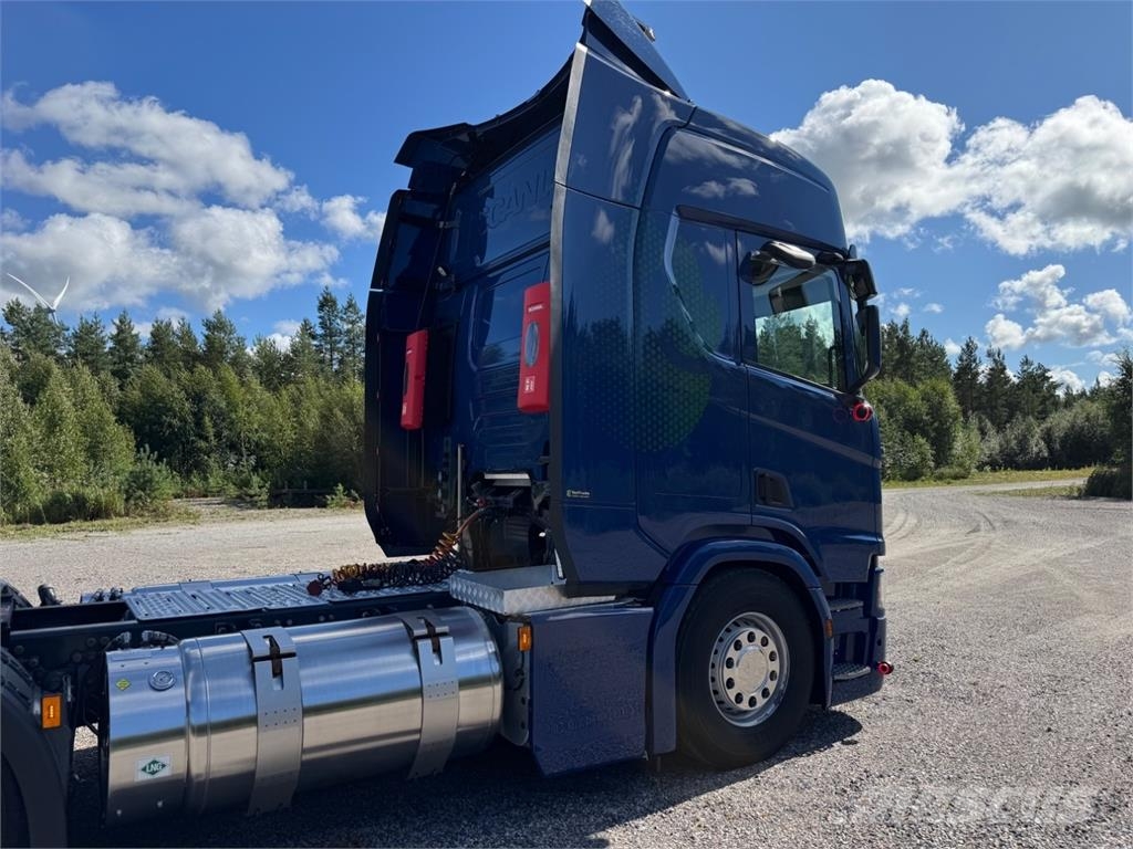 Scania R410 LNG/LBG 6x2 Camiones tractor