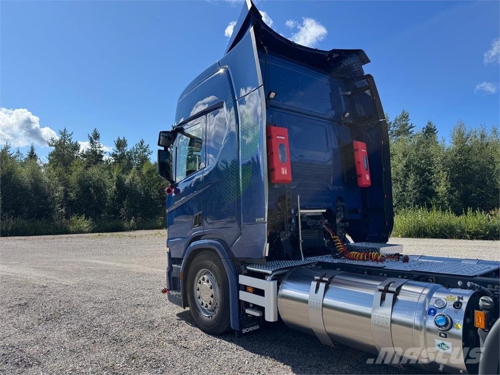 Scania R410 LNG/LBG 6x2 Camiones tractor