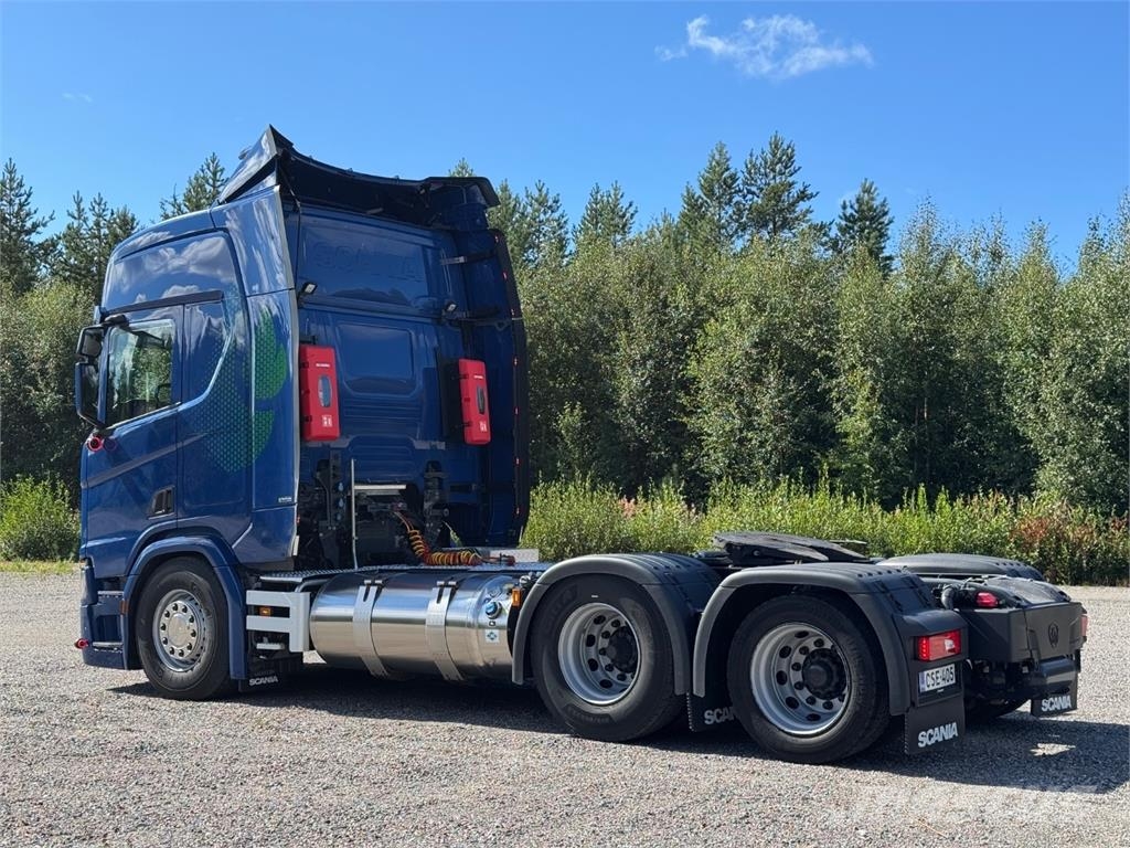Scania R410 LNG/LBG 6x2 Camiones tractor