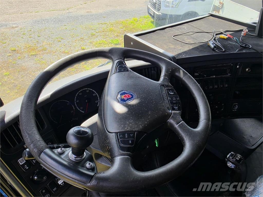 Scania R420 8X4, Meiller RK 20.70 Koukkuauto Camiones elevadores de gancho