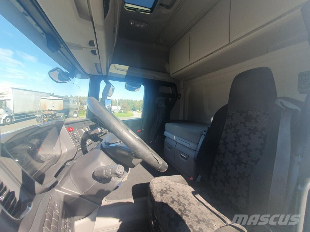 Scania R500 6x2 -18 Tracteur routier