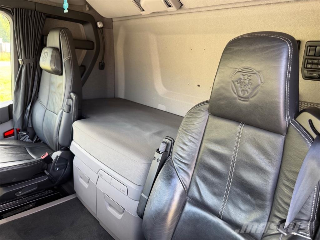Scania R500 6x2 Euro6 täysilma Vilcēji