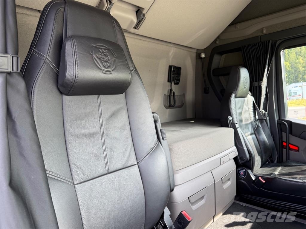 Scania R500 6x2 Euro6 täysilma Vilcēji