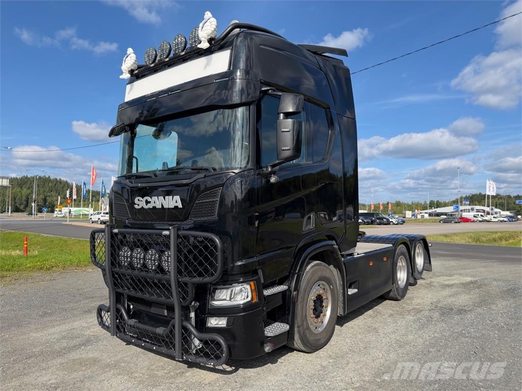 Scania R500 6x2 Euro6 täysilma Vilcēji