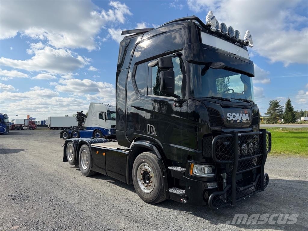 Scania R500 6x2 Euro6 täysilma Vilcēji