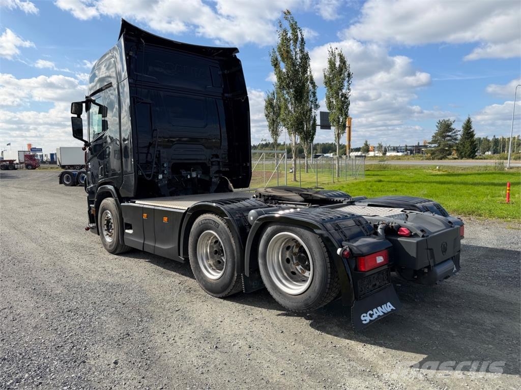 Scania R500 6x2 Euro6 täysilma Vilcēji