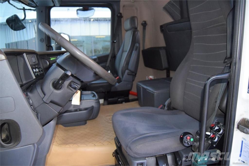 Scania R500 8x2 Vaihtolava-auto 훅 리프트 트럭