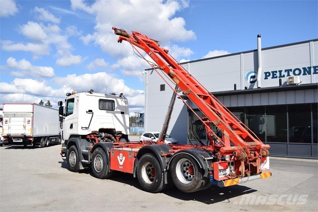 Scania R500 8x2 Vaihtolava-auto 훅 리프트 트럭