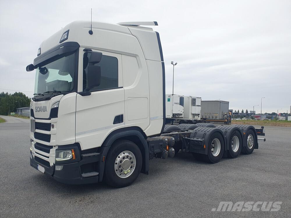 Scania R540 8x4 -20 شاحنات بمقصورة وهيكل