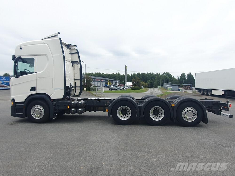 Scania R540 8x4 -20 شاحنات بمقصورة وهيكل