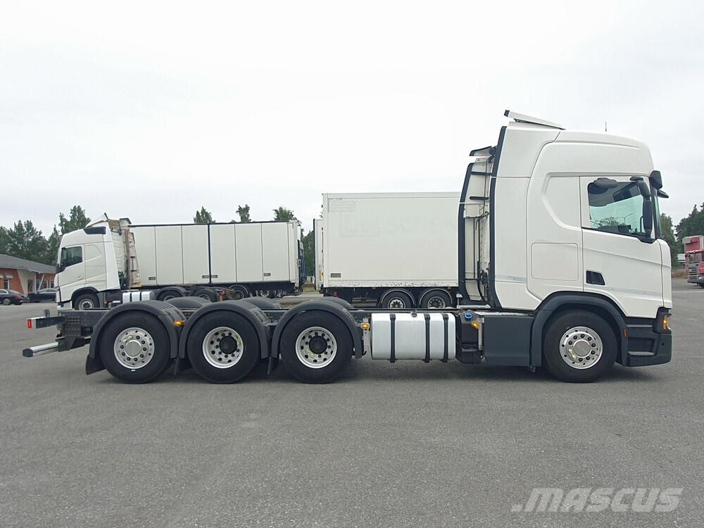 Scania R540 8x4 -20 شاحنات بمقصورة وهيكل