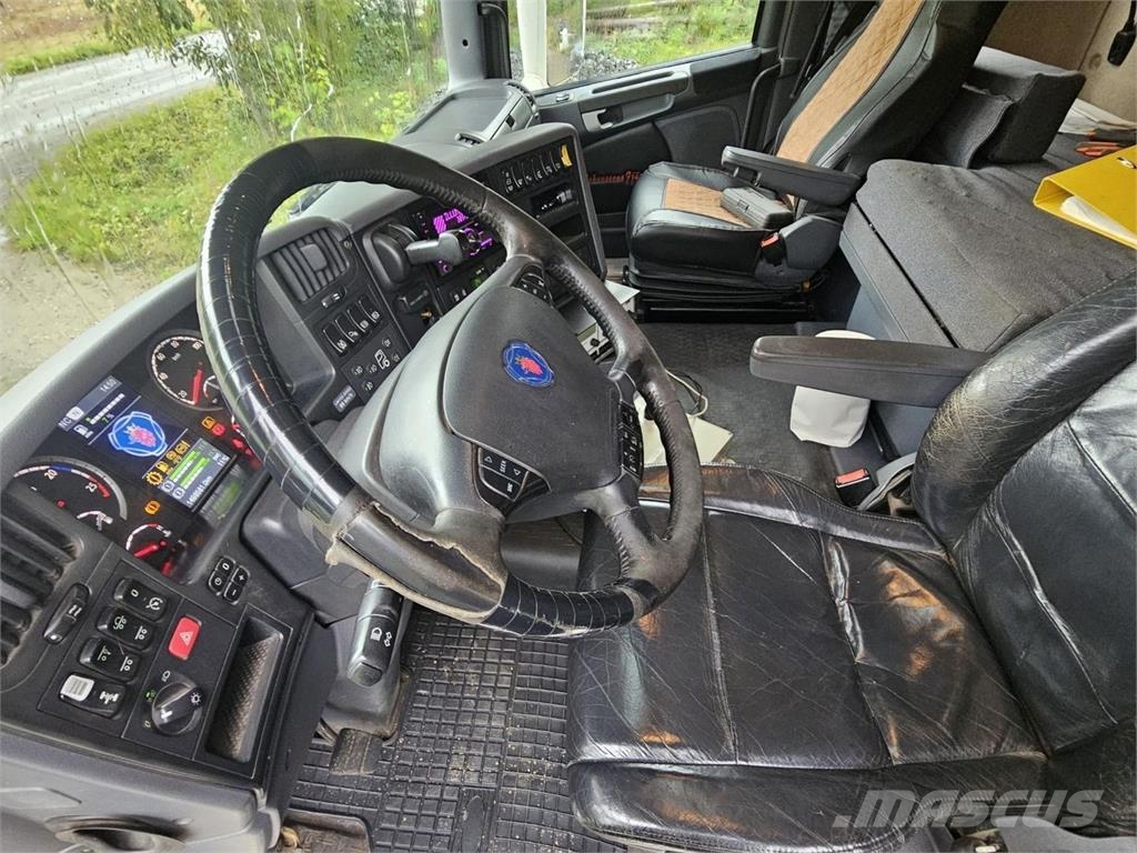 Scania R560 6x2 Munitsipaalsõidukid