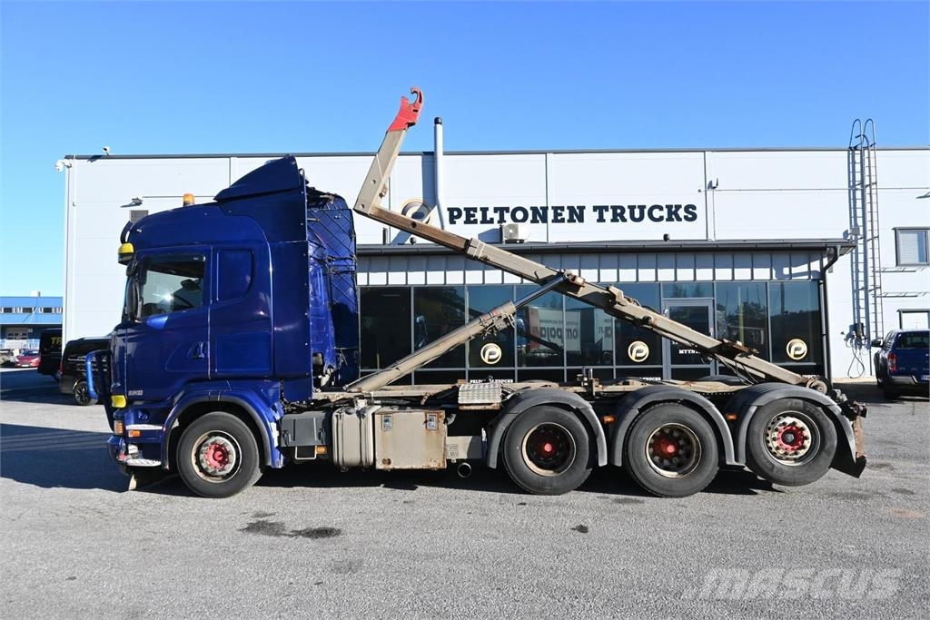 Scania R560 8x4*4 Tridem Koukkulava kuorma-autot