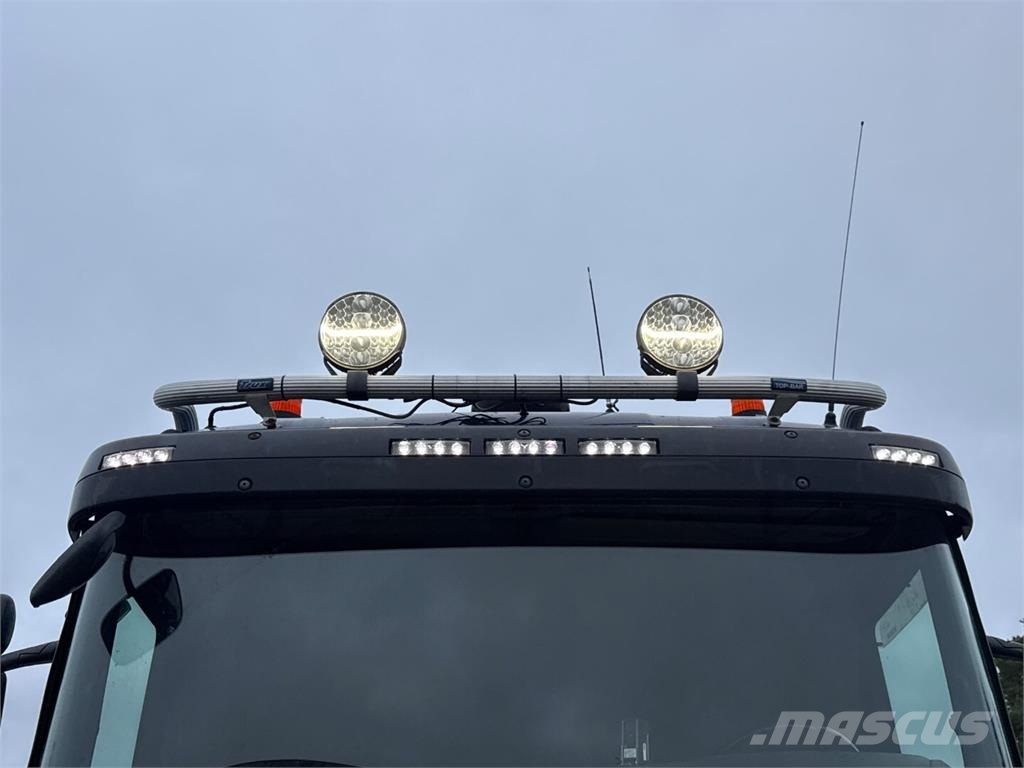 Scania R560 + Tecnokar Trailers Kipper