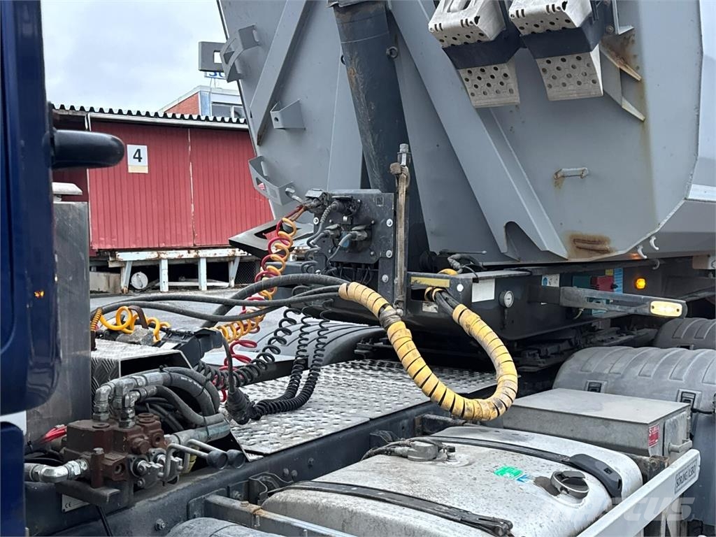 Scania R560 + Tecnokar Trailers Kipper