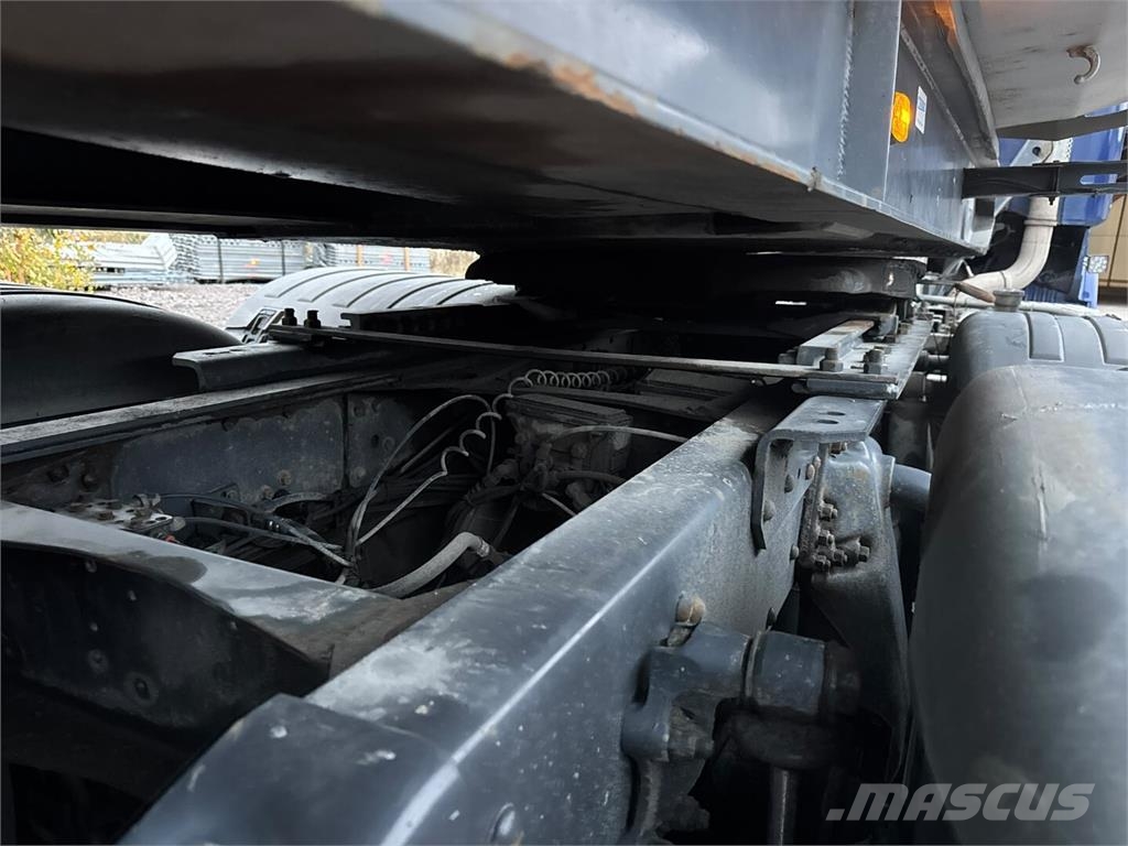 Scania R560 + Tecnokar Trailers Kipper