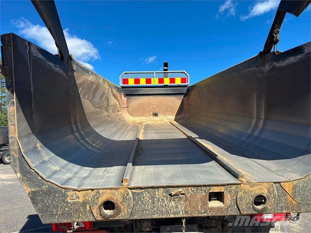 Scania R580 Komunalna vozila