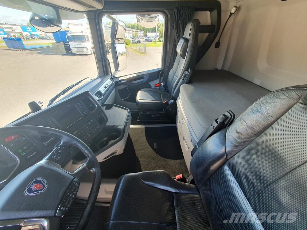 Scania R580 6x2 -19 Trekkers