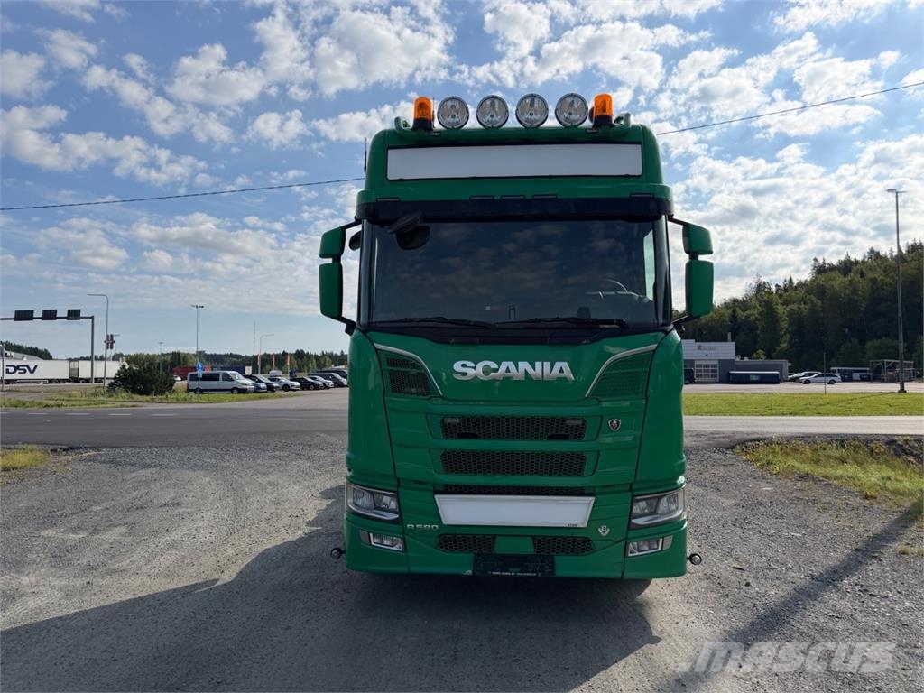 Scania R580 6x2 Euro6 hidastin Camiones con chasís y cabina