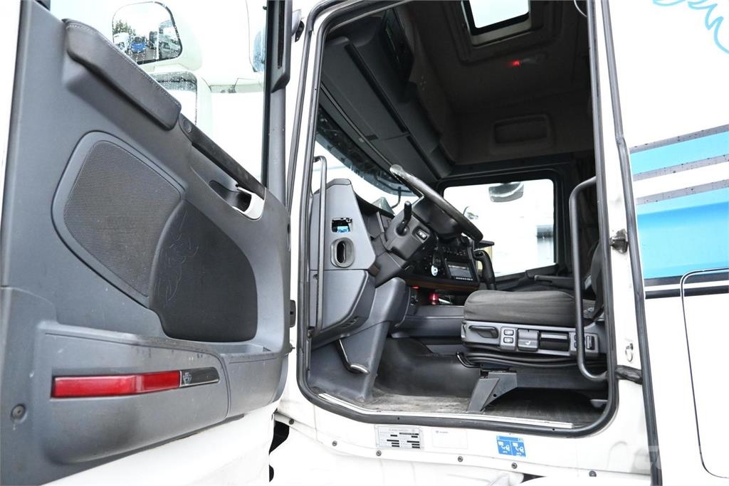Scania R580 6x2 Palfinger Nosturiautot
