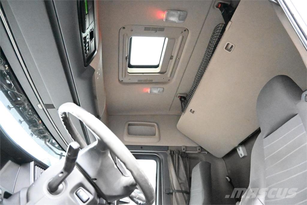 Scania R580 6x2 Palfinger Nosturiautot