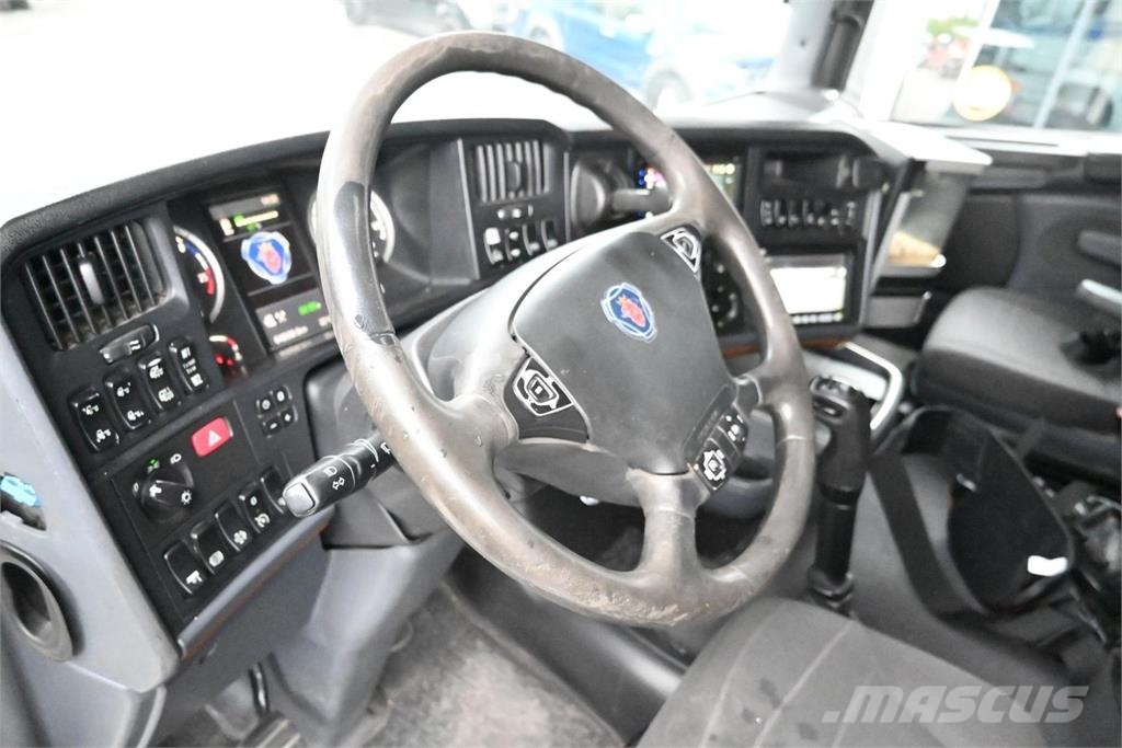 Scania R580 6x2 Palfinger Nosturiautot